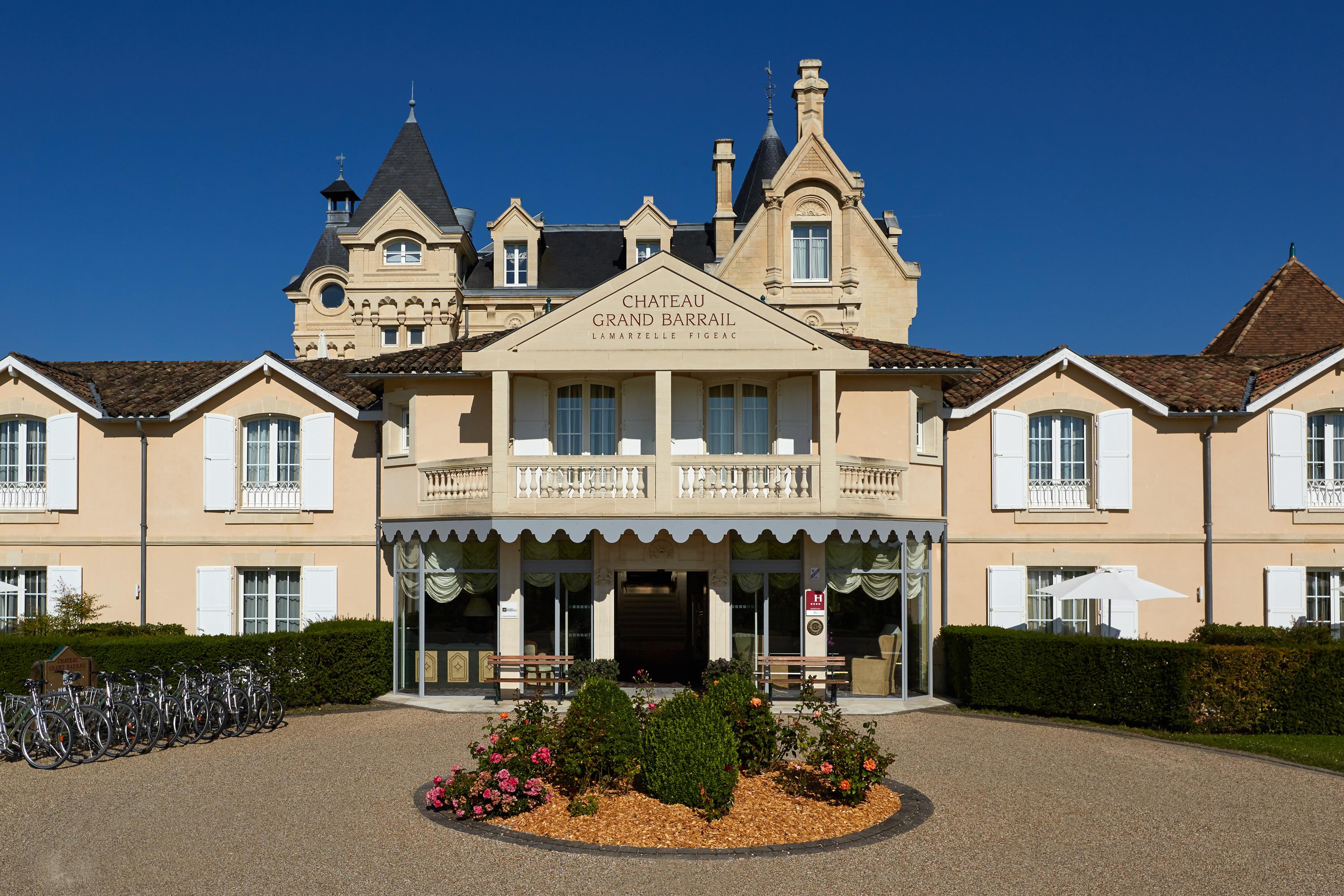 Hotel Château Grand Barrail 5*