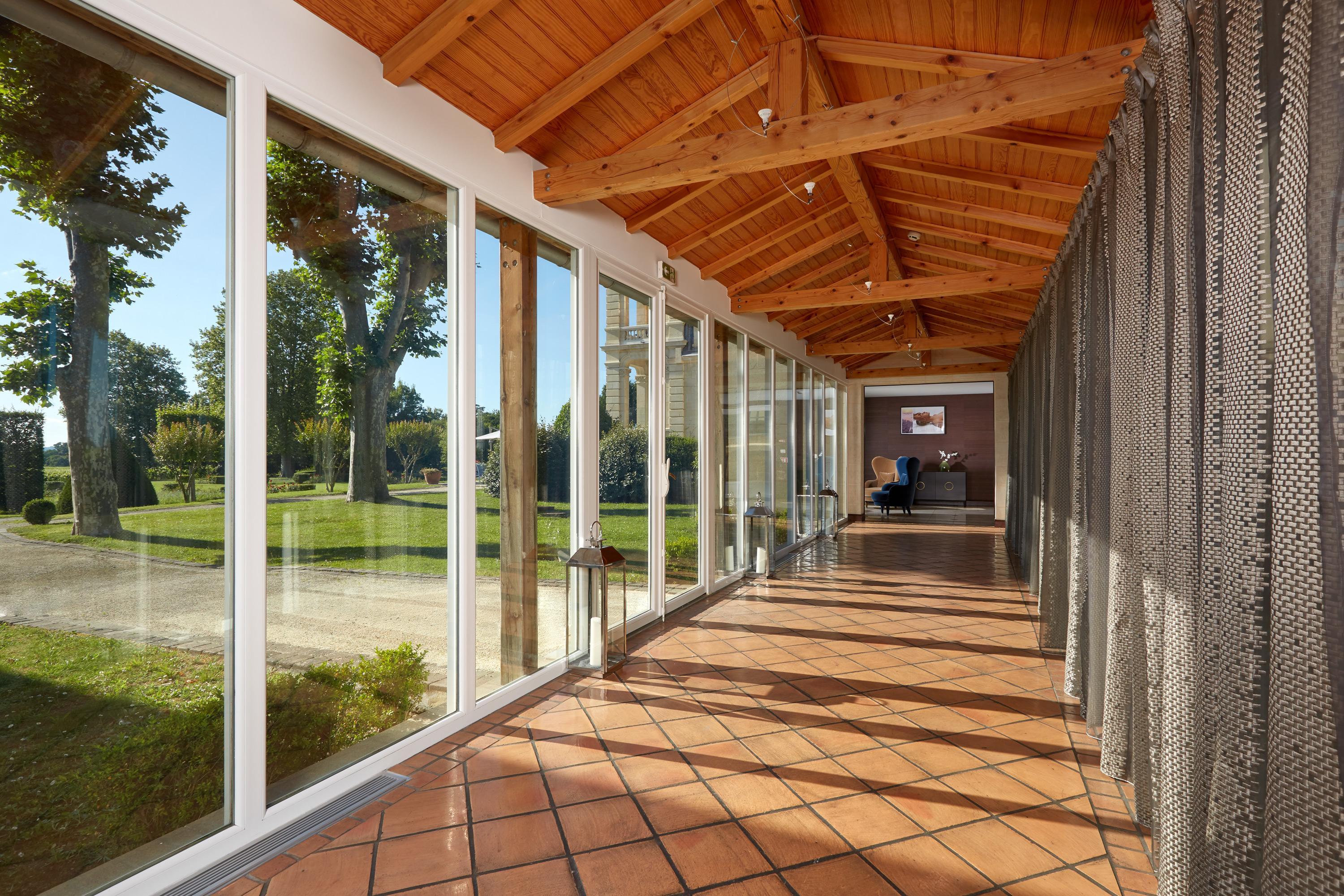 Hotel Château Grand Barrail 5*